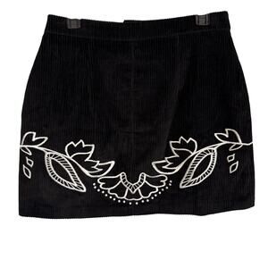 Minkpink Skirt Corduroy Mini‎ Skirt Black & White Floral Embroidery Sz Medium